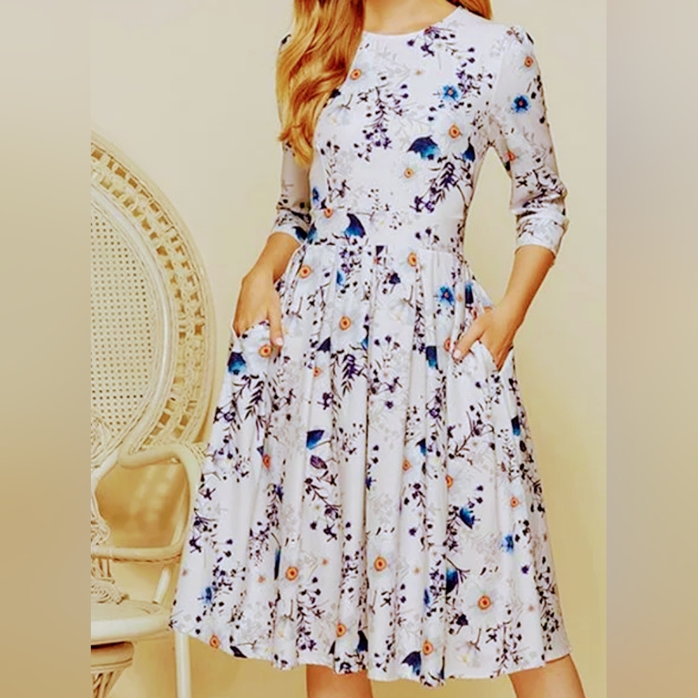 Simple Flavor Apparel Dress.
